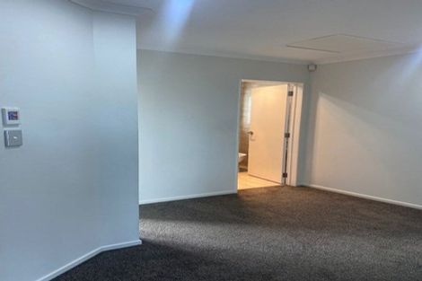 Photo of property in 1 Kendall Court, Wattle Downs, Auckland, 2103