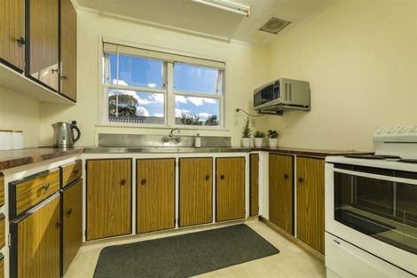 Photo of property in 84 Universal Drive, Henderson, Auckland, 0610