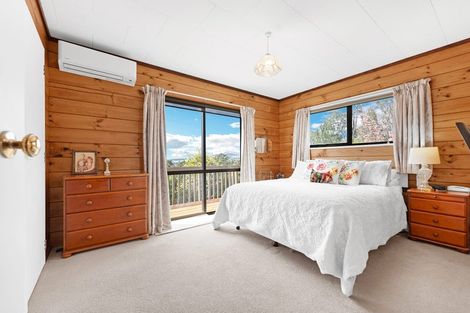 Photo of property in 69 Spence Road, Henderson, Auckland, 0612