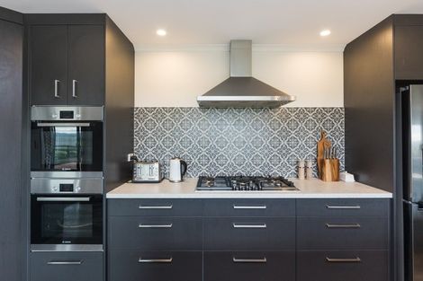 Photo of property in 52 Centre Road, Aokautere, Palmerston North, 4471