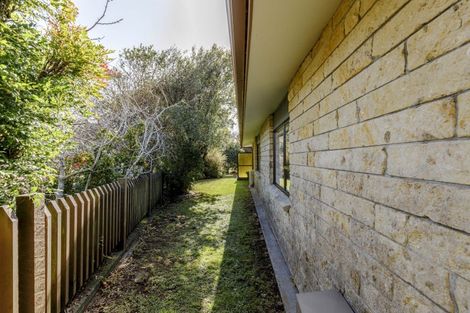 Photo of property in 35 Old South Road, Okato, 4335