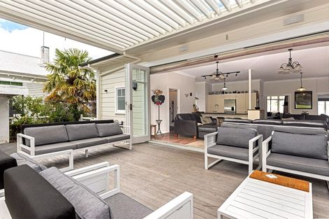 Photo of property in 125 Russell Street, Whataupoko, Gisborne, 4010