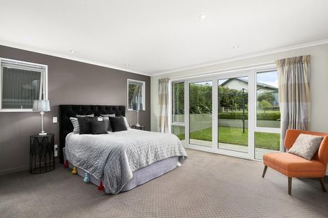 Photo of property in 9 Sunninghurst Drive, Fairfield, Dunedin, 9018