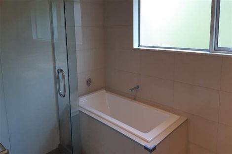 Photo of property in 7 Albertine Place, Greenhithe, Auckland, 0632