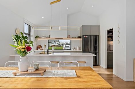Photo of property in 15 Franks Place, Outram, 9019