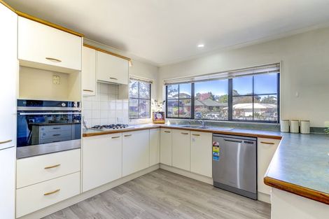 Photo of property in 1 Hereford Place, Grandview Heights, Hamilton, 3200