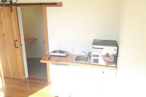 Photo of property in 82 Paremata Road, Paremata, Porirua, 5024