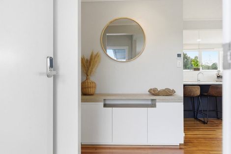 Photo of property in 37 Concord Avenue, Mount Maunganui, 3116