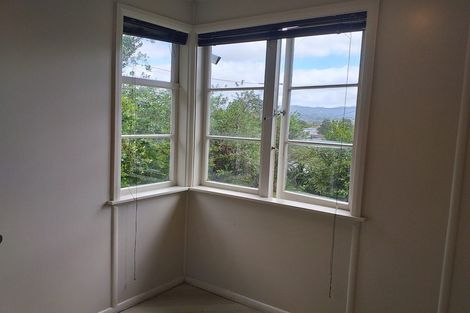 Photo of property in 253 Great North Road, Henderson, Auckland, 0612