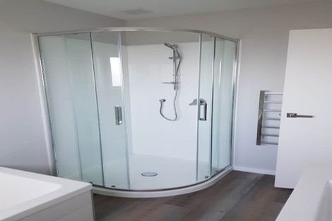 Photo of property in 15 Karearea Avenue, Kenepuru, Porirua, 5022