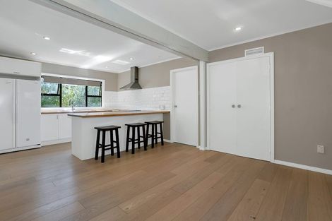 Photo of property in 19 Birdwood Road, Swanson, Auckland, 0612