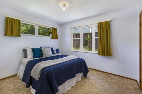 Photo of property in 5 Magdalen Street, Tawa, Wellington, 5028