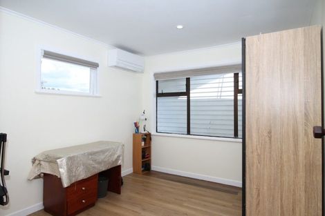 Photo of property in 46a Ranfurly Road, Papatoetoe, Auckland, 2104