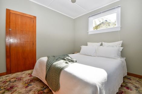 Photo of property in 41 Rhodes Street, Carterton, 5713