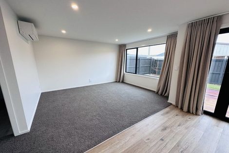 Photo of property in 164c Marine Parade, New Brighton, Christchurch, 8083
