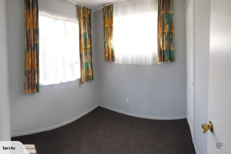 Photo of property in 52 Farwood Drive, Henderson, Auckland, 0612