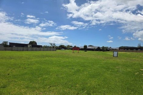 Photo of property in 107 Hamiora Street, Matarangi, 3592