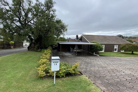 Photo of property in 19 Tauroa Road, Havelock North, 4130