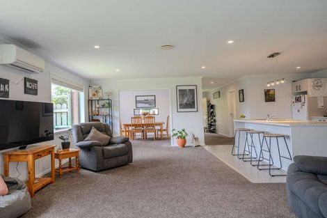 Photo of property in 10 Martha Clarke Lane, Kerikeri, 0230