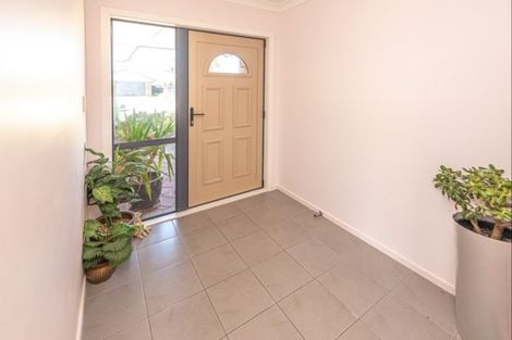 Photo of property in 21 Gilligan Close, College Estate, Whanganui, 4500