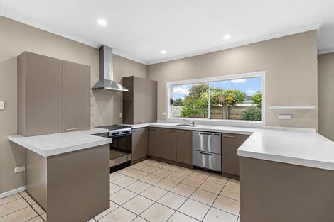 Photo of property in 38 Doone Street, Lynmouth, New Plymouth, 4310