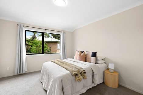 Photo of property in 44 Catalina Drive, Melville, Hamilton, 3206