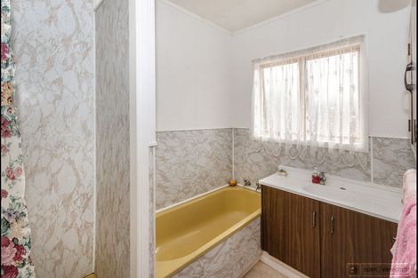 Photo of property in 1/34 Ashdown Place, Pahurehure, Papakura, 2113