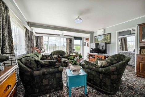 Photo of property in 127 Regan Street, Stratford, 4332