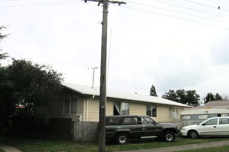 Photo of property in 43 Hall Road, Matua, Tauranga, 3110