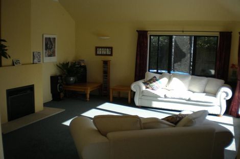 Photo of property in 64 Navigation Drive, Whitby, Porirua, 5024