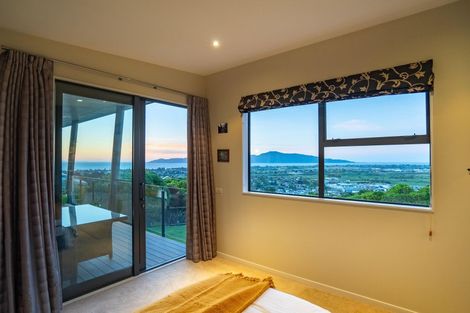 Photo of property in 7 Ocean Vista Lane, Paraparaumu, 5032