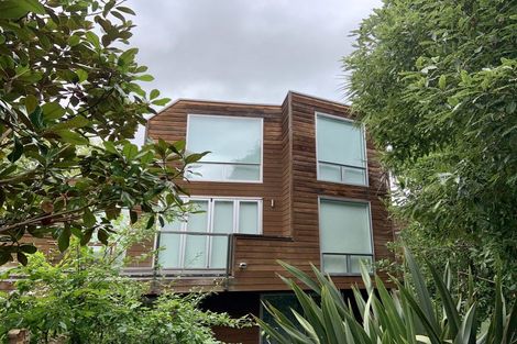 Photo of property in 28 Harbour View Terrace, Cass Bay, Lyttelton, 8082