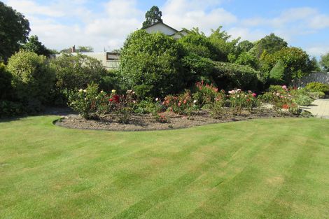 Photo of property in 17a Churchill Place, Waimate, 7924