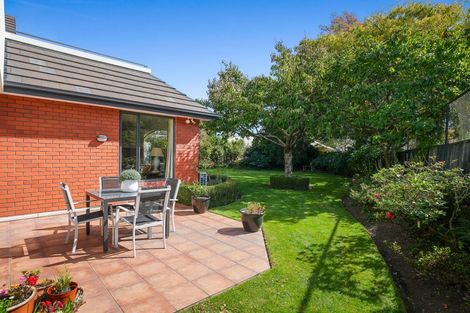 Photo of property in 14 Regent's Park Drive, Casebrook, Christchurch, 8051