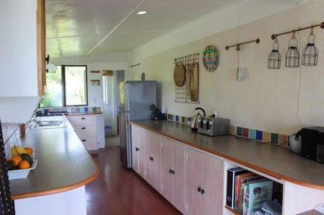 Photo of property in 693 State Highway 2 West, Pikowai, Whakatane, 3194