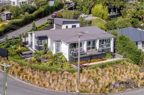 Photo of property in 28 Mount Pleasant Road, Mount Pleasant, Christchurch, 8081