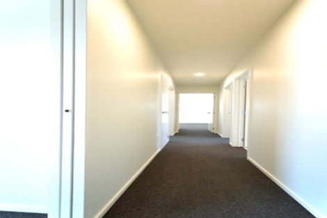 Photo of property in 10 Keeper Close, Woodend, 7610