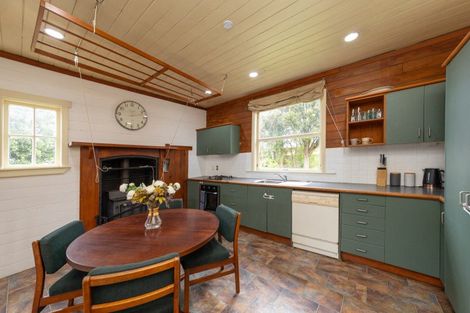 Photo of property in 247 Cambridge Avenue, Ashhurst, 4810