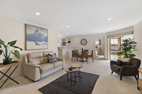 Photo of property in 19b Dallinger Street, St Andrews, Hamilton, 3200