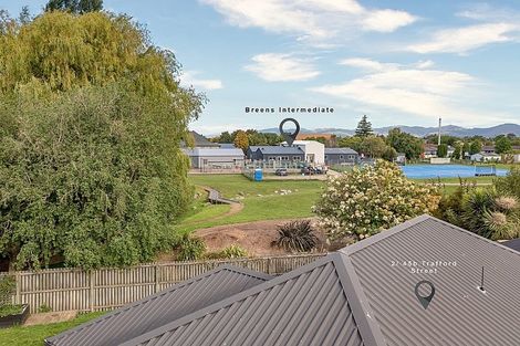 Photo of property in 2/45b Trafford Street, Harewood, Christchurch, 8051