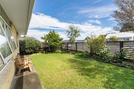 Photo of property in 126a Hillcrest Road, Raumati Beach, Paraparaumu, 5032