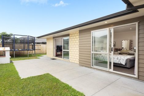 Photo of property in 6 Teachers Court, Papamoa Beach, Papamoa, 3118