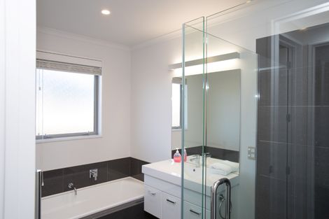 Photo of property in 19 Mistake Drive, Lake Tekapo, 7999