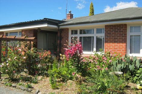 Photo of property in 7 Mckenzie Street, Geraldine, 7930