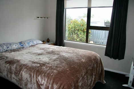 Photo of property in 70 Great South Road, Huntly, 3700