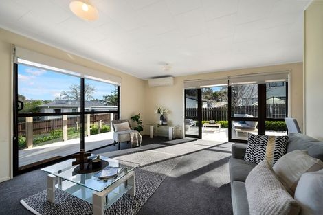 Photo of property in 1/14 Moxham Grove, Massey, Auckland, 0614