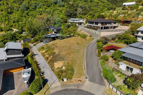 Photo of property in 24 Russell Street, Picton, 7220