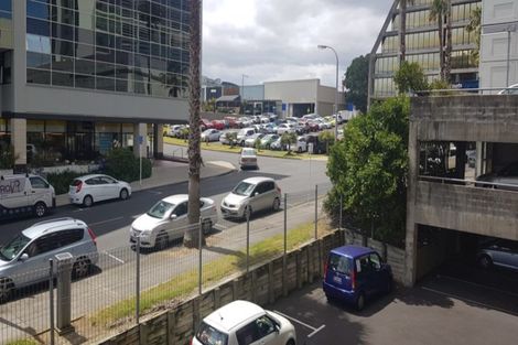 Photo of property in The Rennaissance, 1i/18 Ronwood Avenue, Manukau, Auckland, 2104