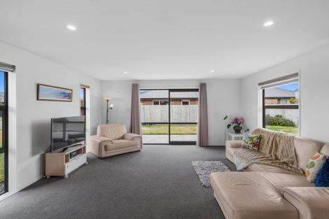 Photo of property in 22 Lignite Drive, Rolleston, 7614