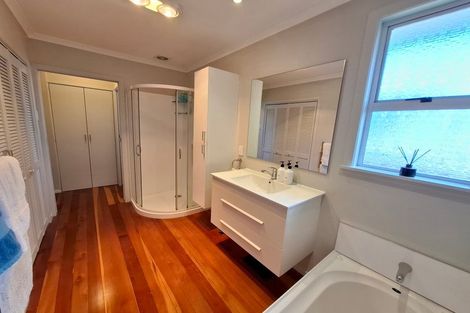 Photo of property in 21 Tarahua Road, Vogeltown, New Plymouth, 4310